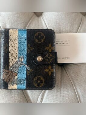 Louis Vuitton 2006 Limited Edition Monogram Groom Compact Zip Blue Wallet